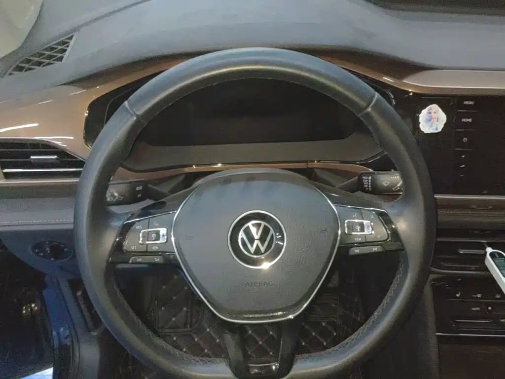 Volkswagen Tharu — миниатюра 11