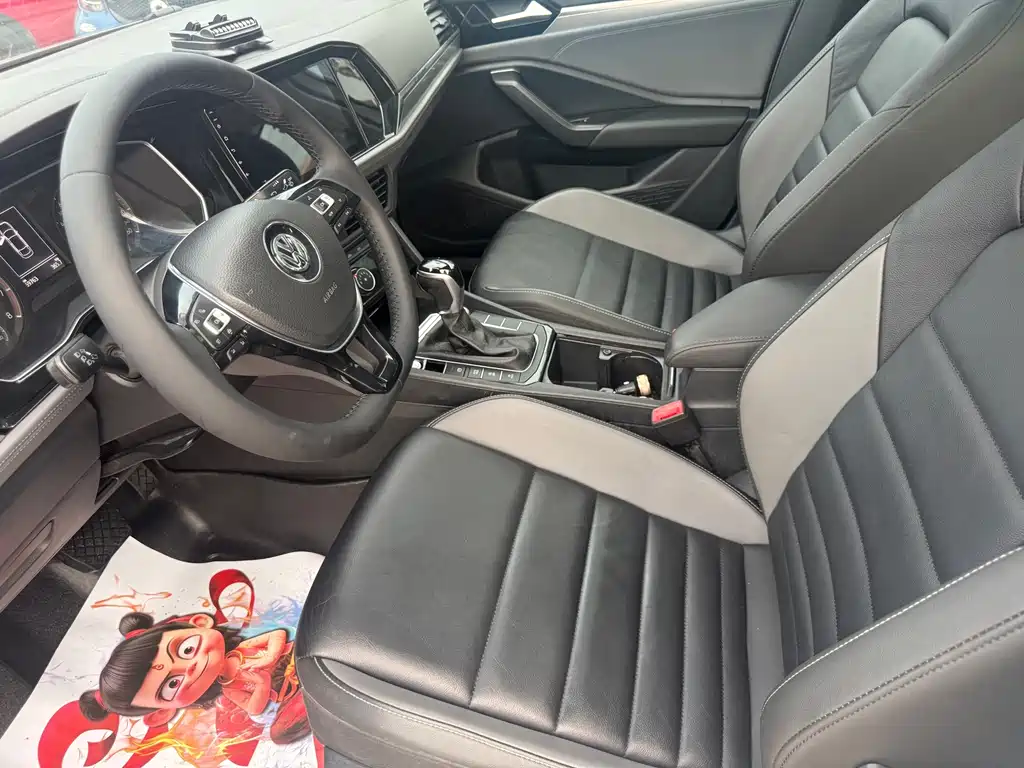 Volkswagen Sagitar — миниатюра 7