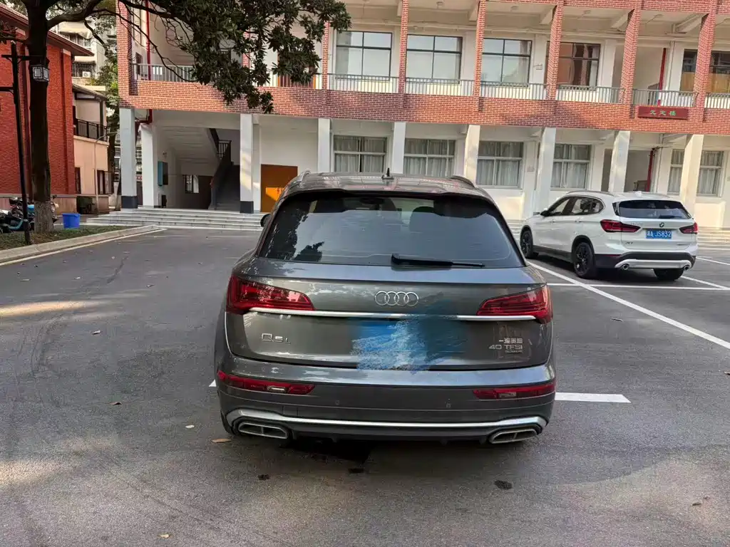Audi Q5L — миниатюра 9