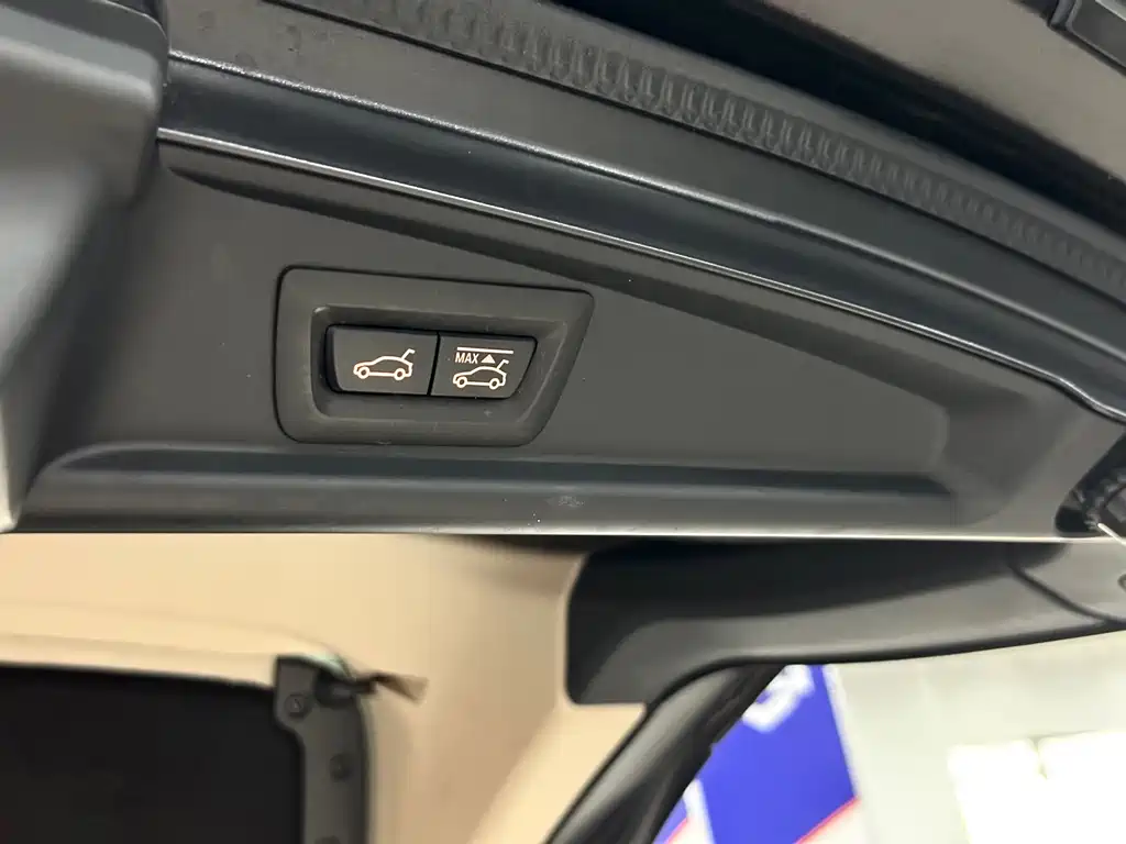 BMW 5 Series GT — миниатюра 23