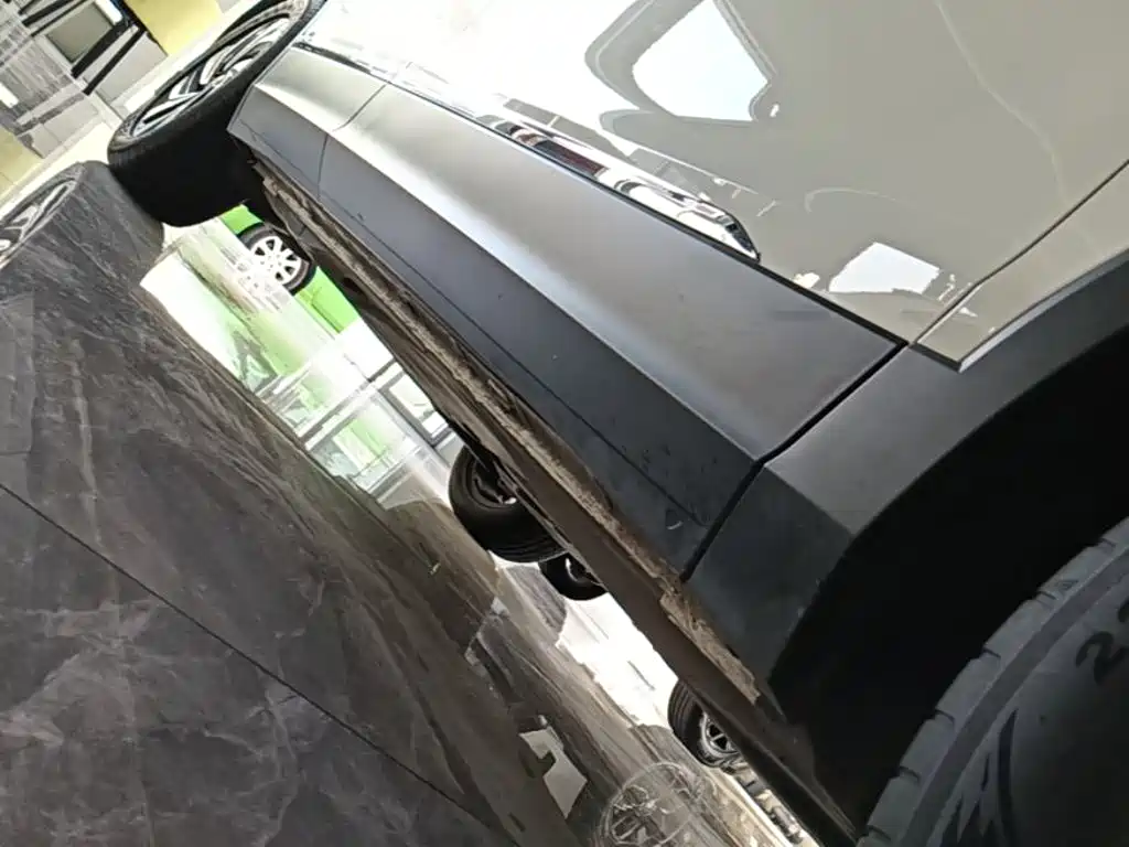 Volkswagen Tiguan L — миниатюра 21