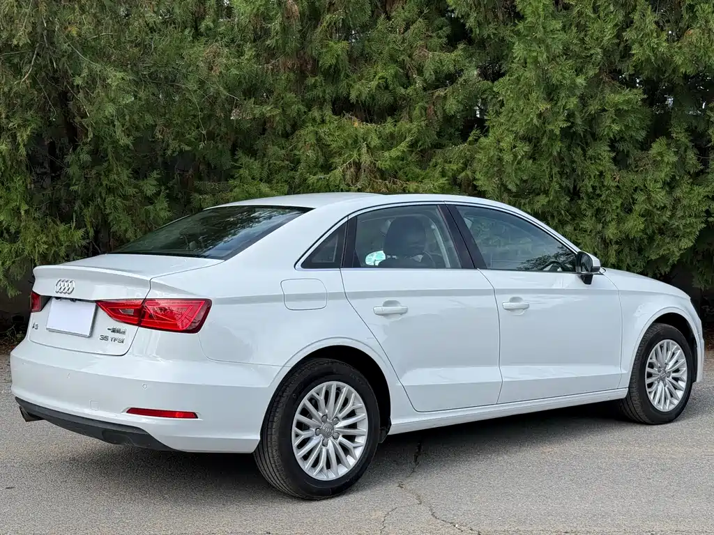 Audi A3 — миниатюра 9