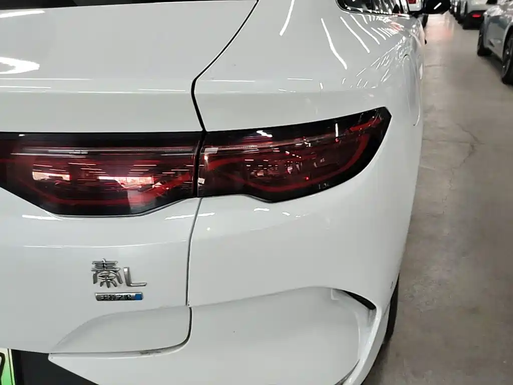 BYD Qin L — миниатюра 8