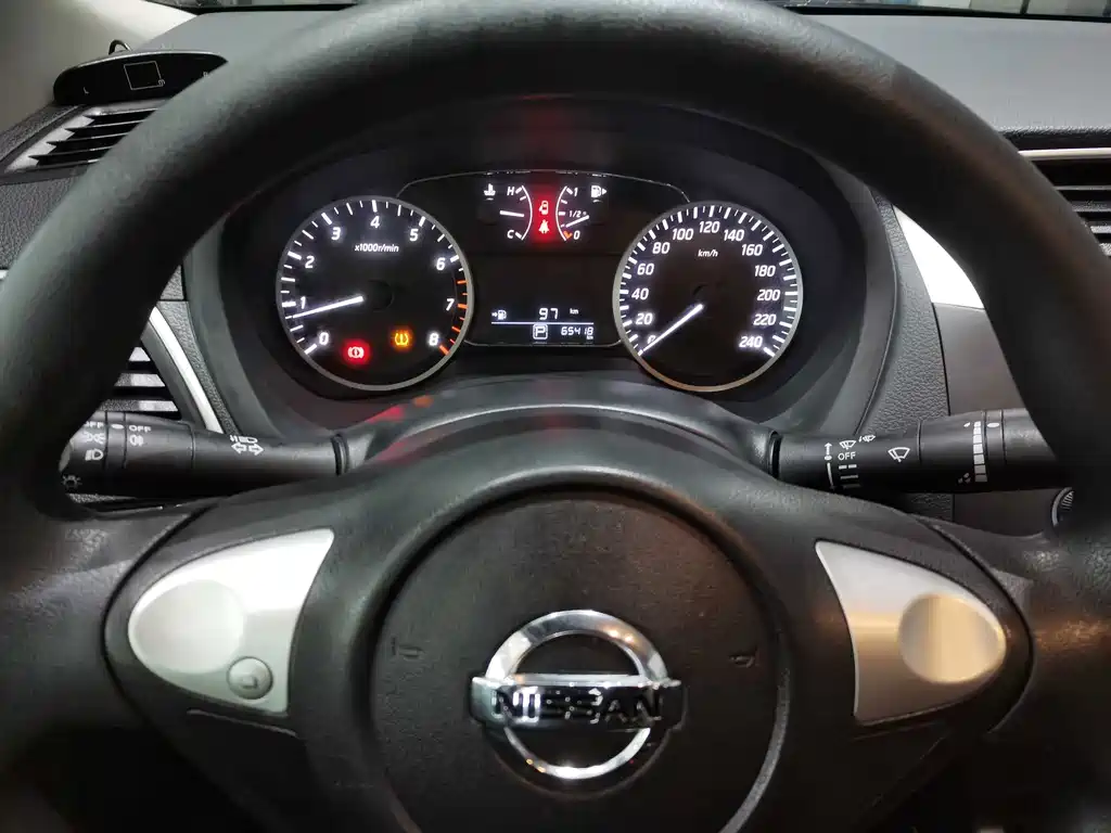 Nissan Sylphy — миниатюра 12