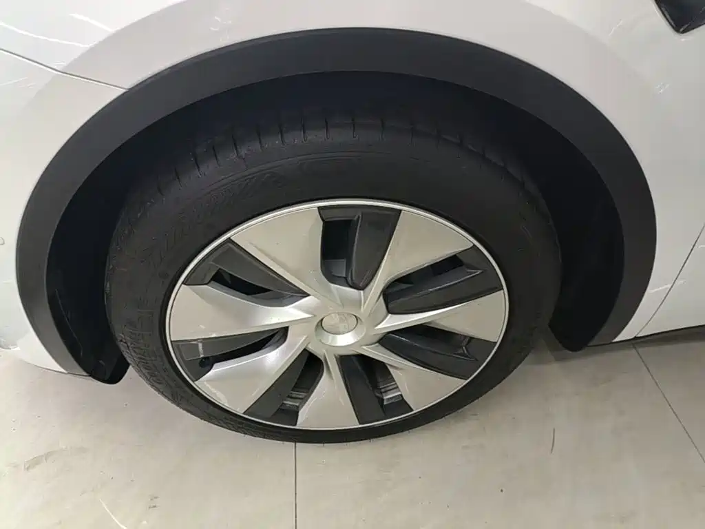 Tesla Model Y — фотографии объявления, Фото 26