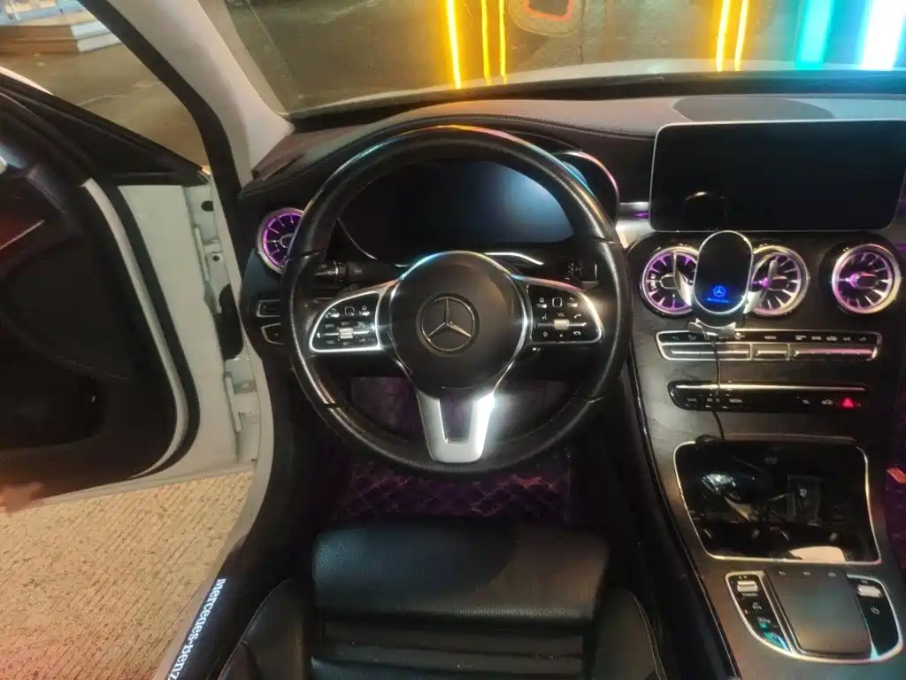Mercedes-Benz C-Class — миниатюра 3