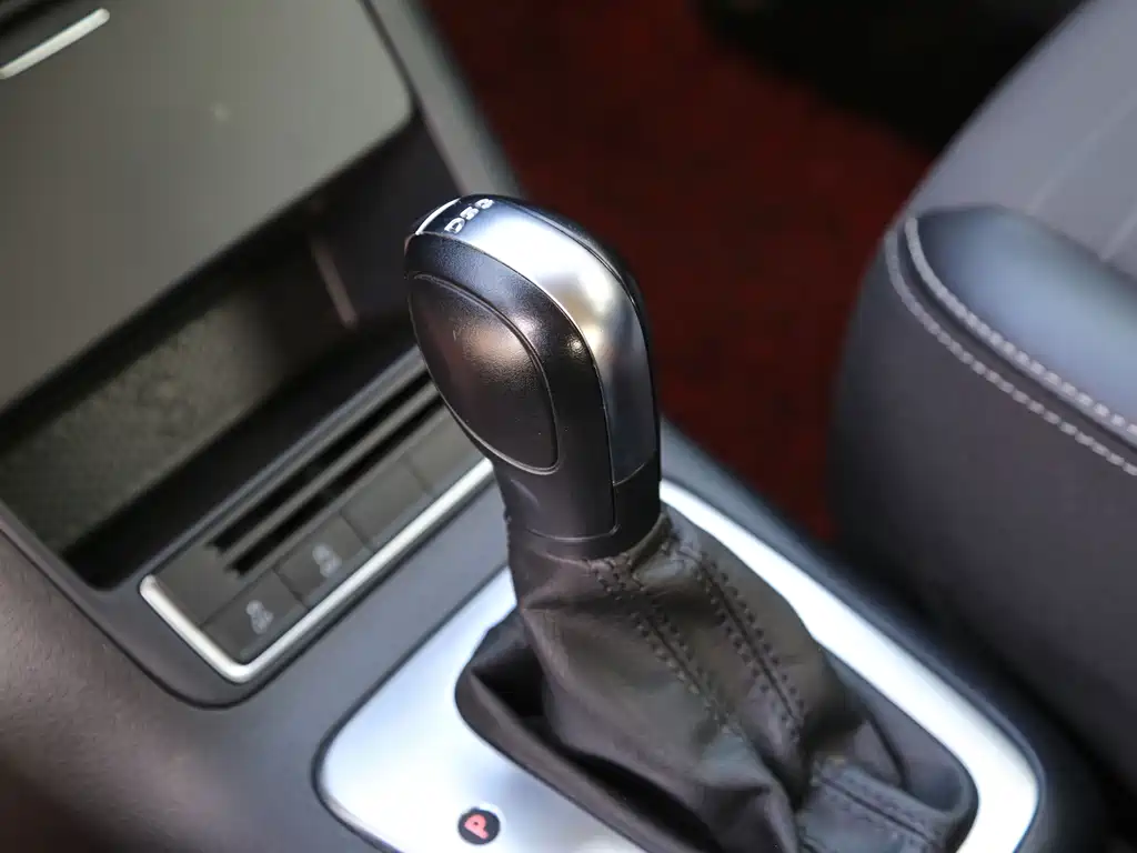 Volkswagen Tiguan — миниатюра 8