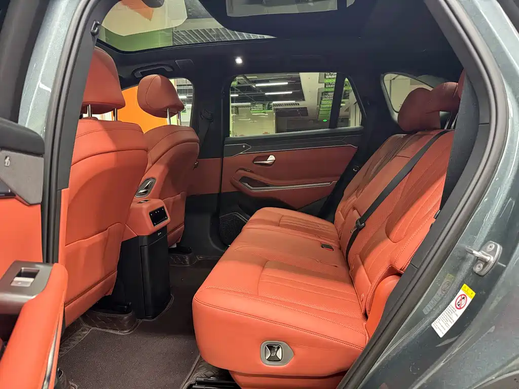 BYD Tang L — миниатюра 10