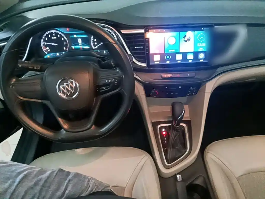 Buick Excelle — миниатюра 10