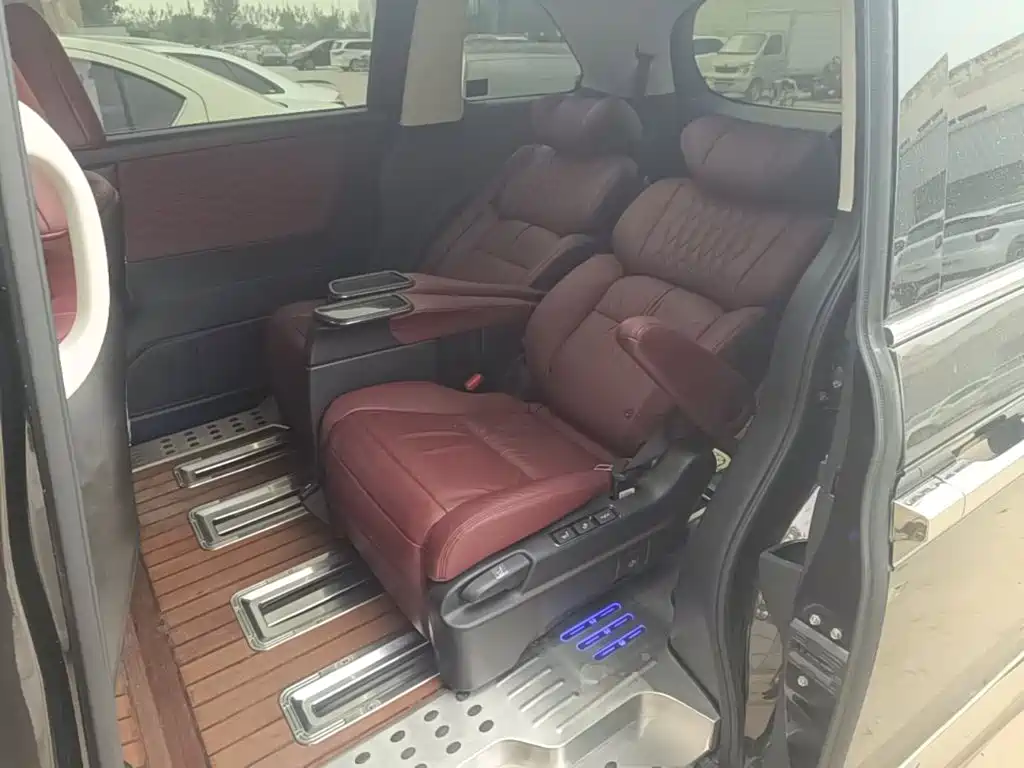 Honda Elysion — миниатюра 17