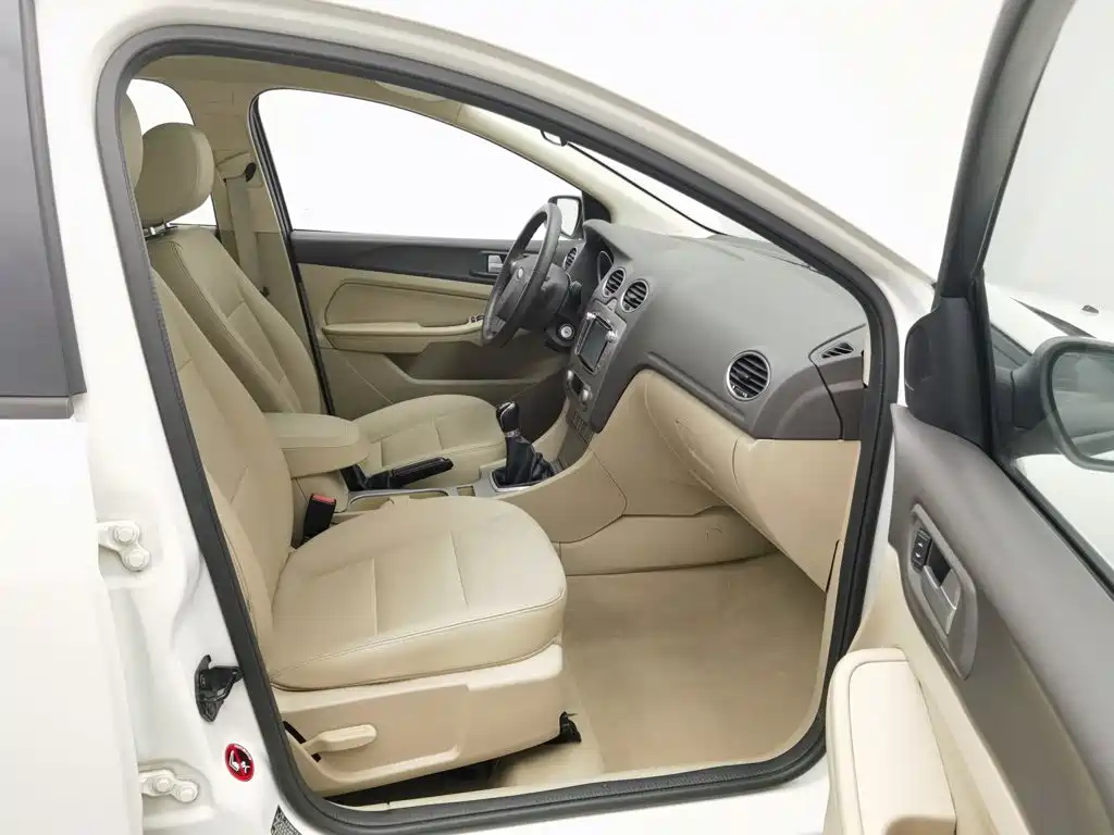 Ford Focus — миниатюра 23