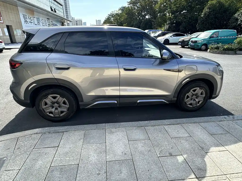 BYD Yuan UP — миниатюра 17