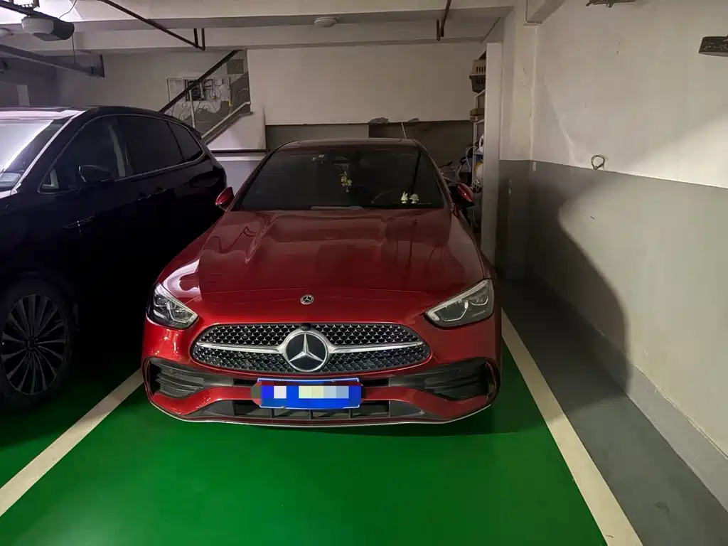Mercedes-Benz C-Class — миниатюра 2