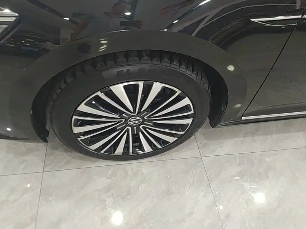 Volkswagen Passat — миниатюра 23