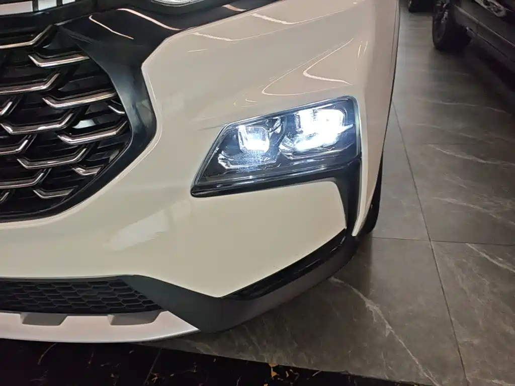 Ford Equator Sport — миниатюра 24