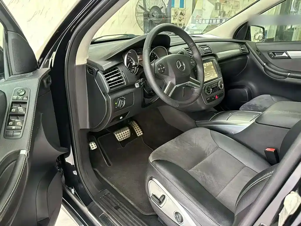 Mercedes-Benz R-Class — миниатюра 8
