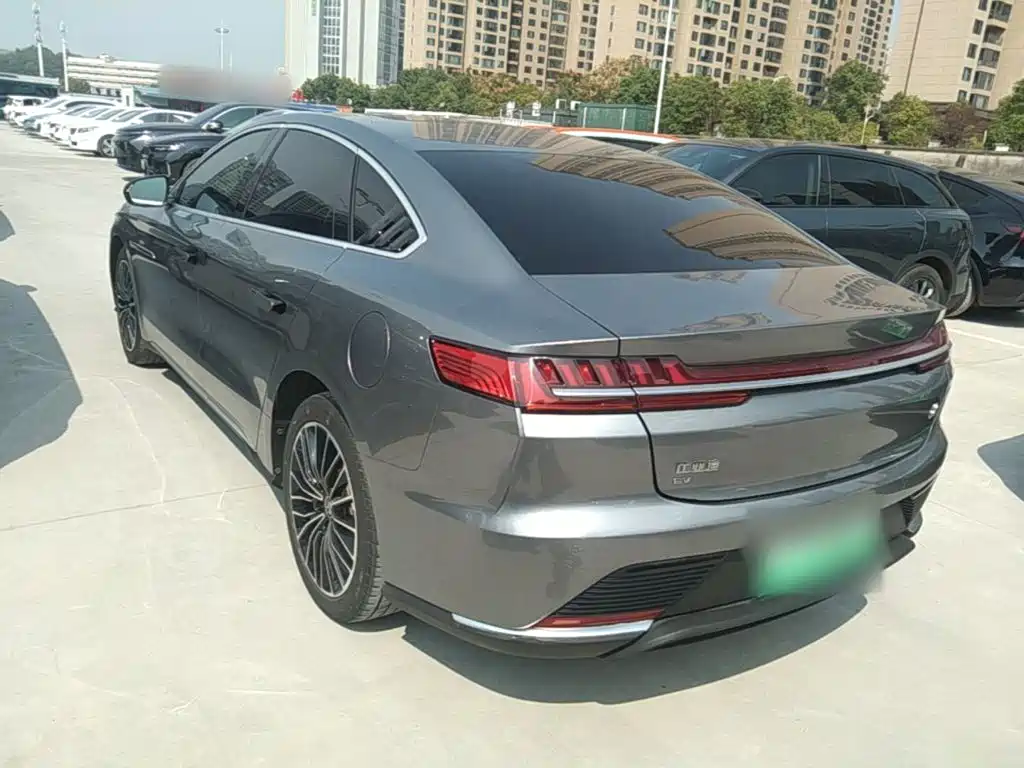 BYD Han — миниатюра 5