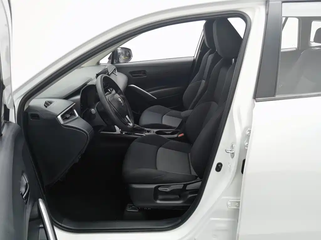 Toyota Frontlander — миниатюра 10