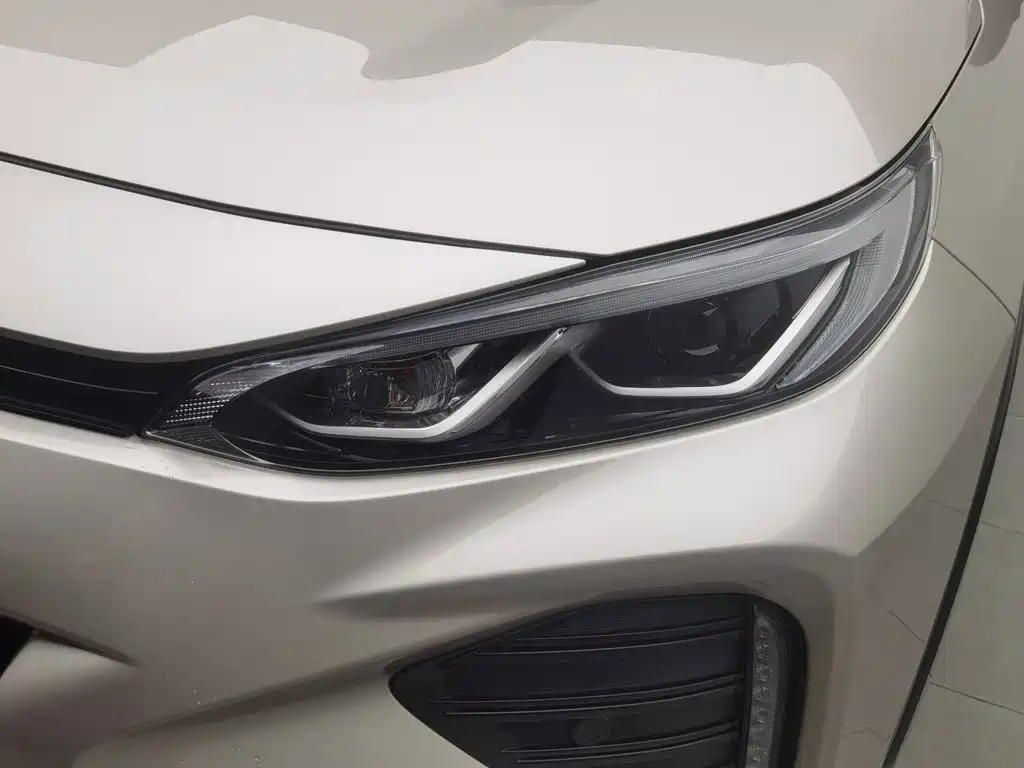 Toyota Wildlander New Energy — миниатюра 7