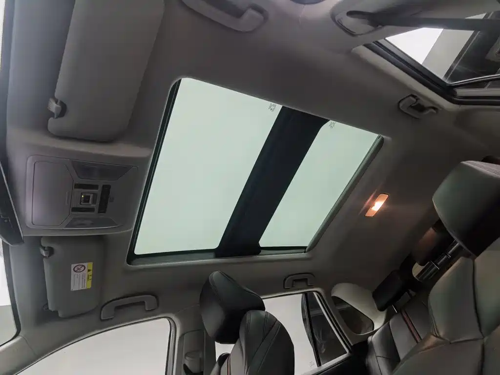 Toyota Wildlander New Energy — миниатюра 14
