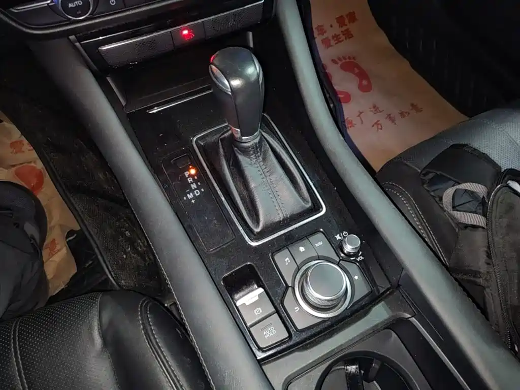 Mazda Atenza — миниатюра 14