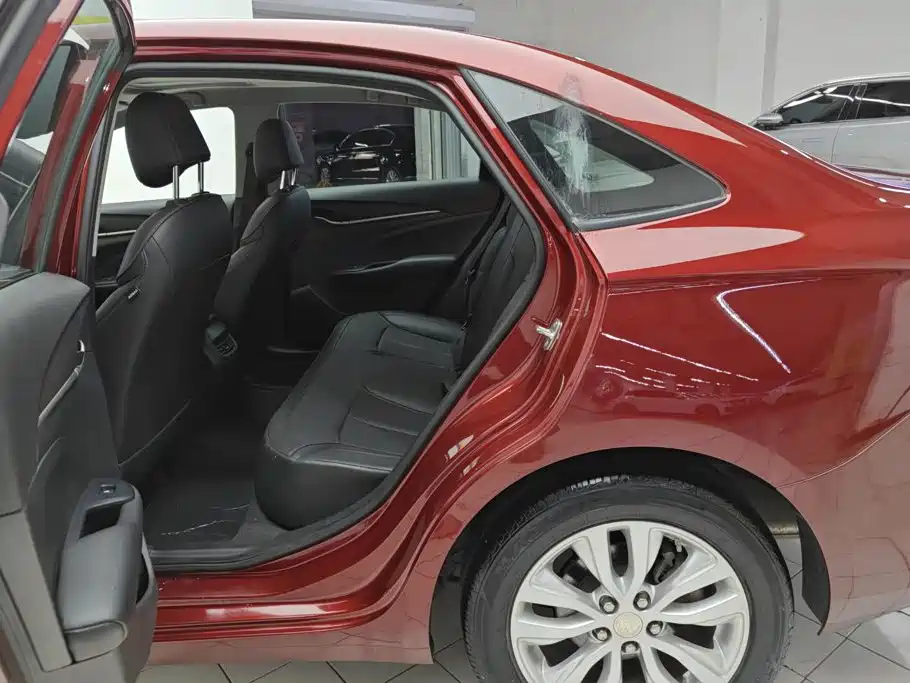 Buick Excelle — миниатюра 11