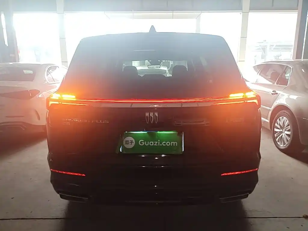 Buick Envision Plus — миниатюра 6