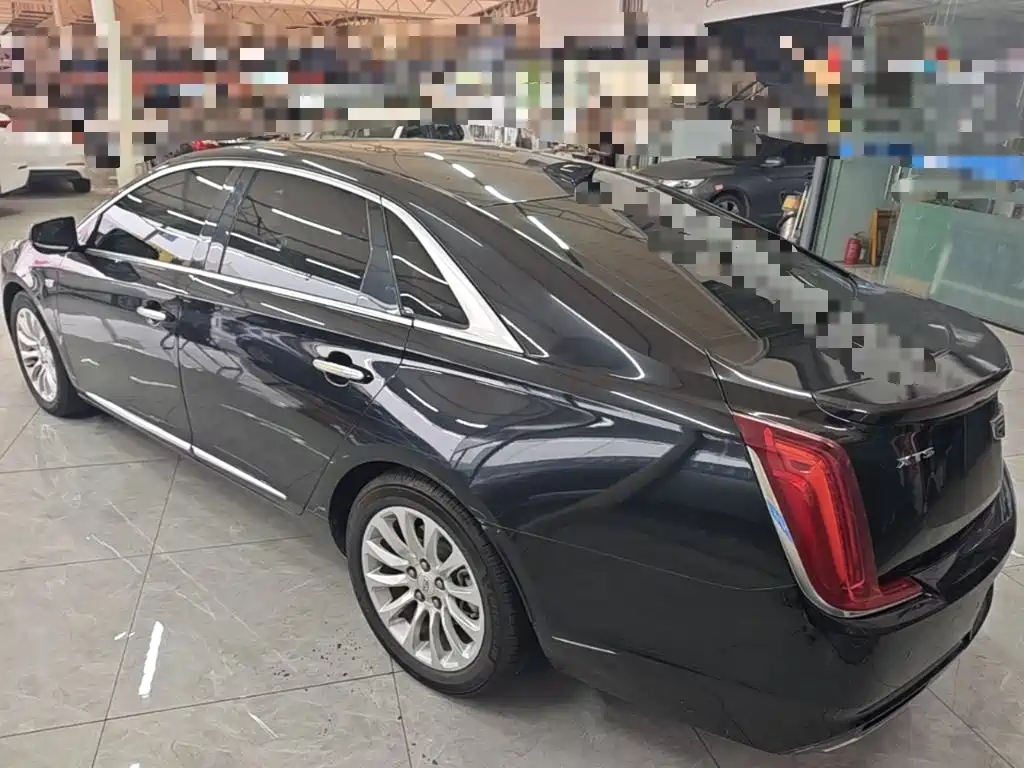 Cadillac XTS — миниатюра 5