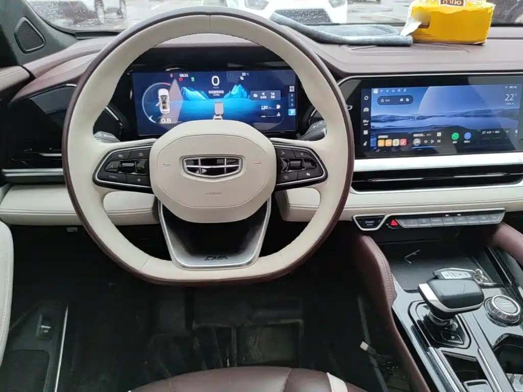 Geely Xingyue L — миниатюра 11