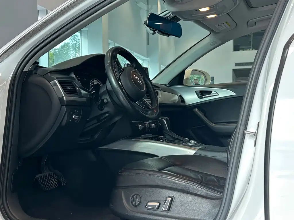 Audi A6L — миниатюра 12