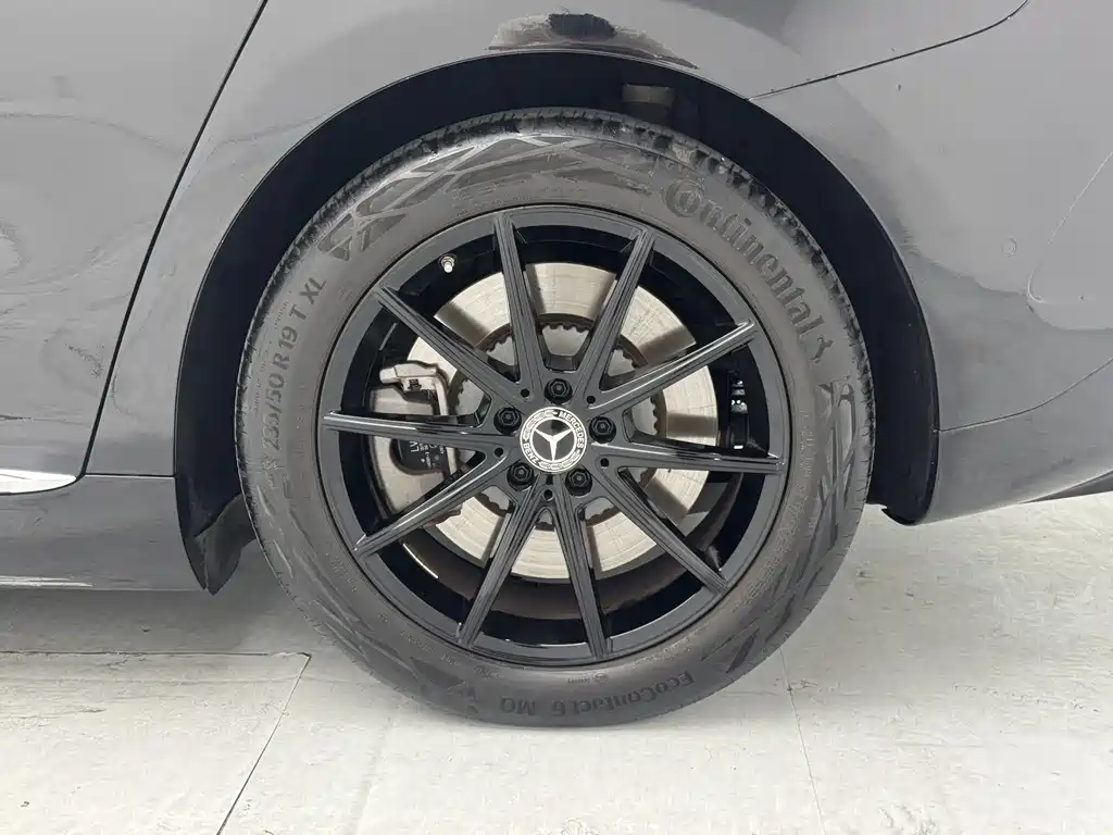 Mercedes-Benz EQE — миниатюра 12
