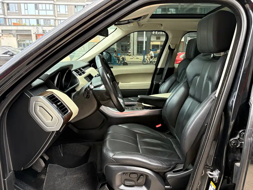 Land Rover Sport — миниатюра 4