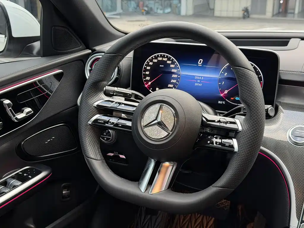 Mercedes-Benz C-Class — миниатюра 14