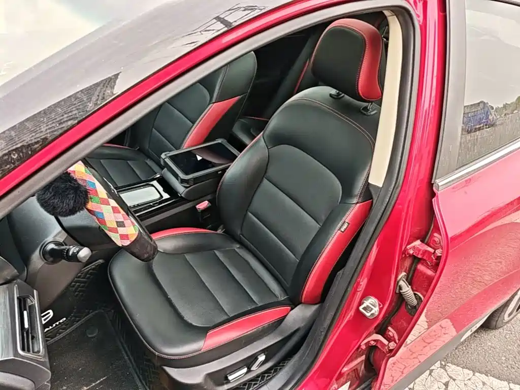 Geely Emgrand GS — миниатюра 15