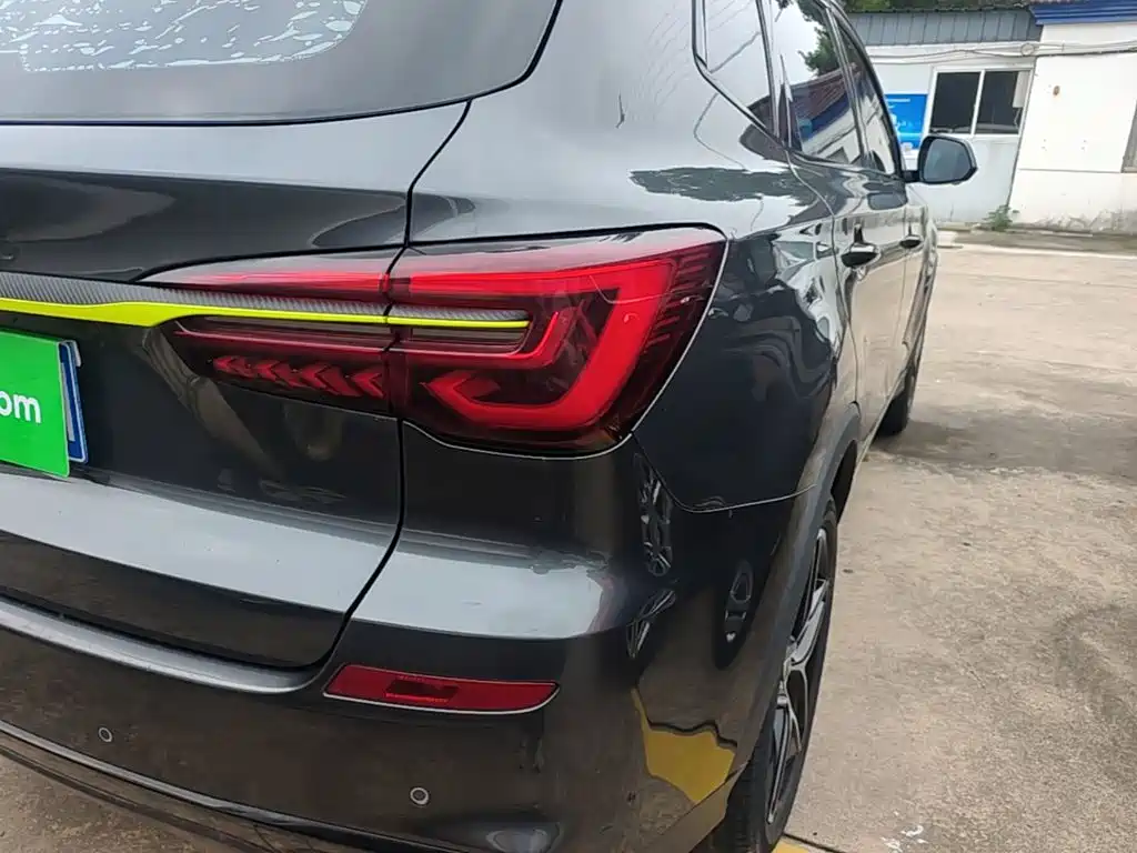 Roewe RX5 — миниатюра 8