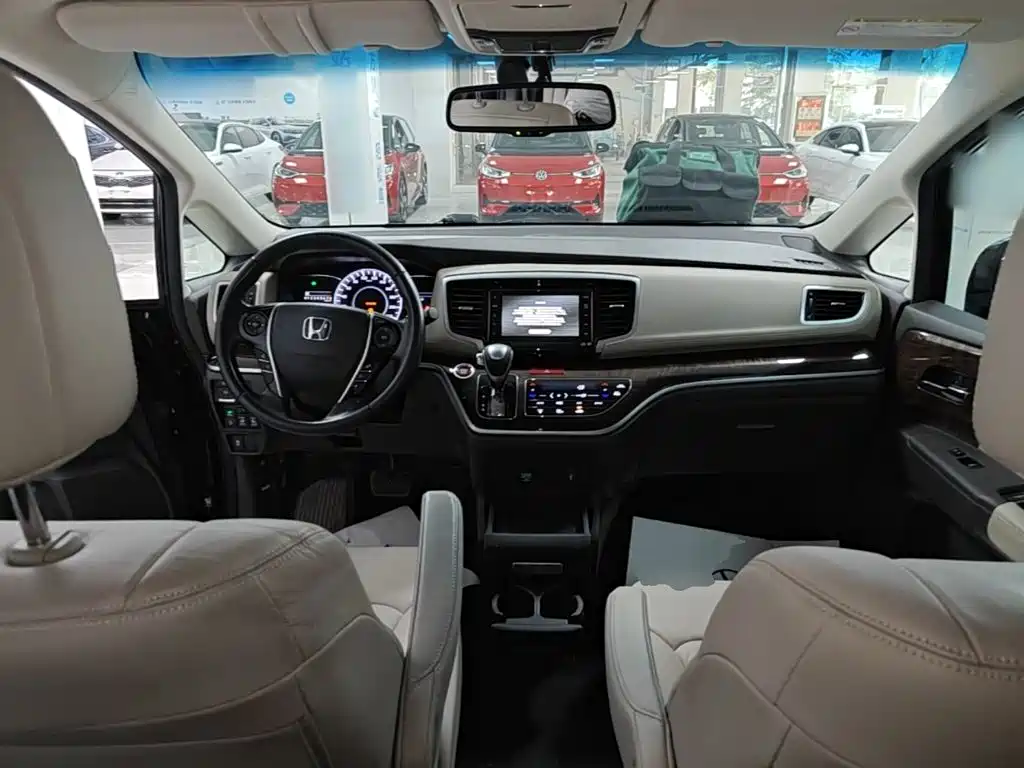 Honda Odyssey — миниатюра 10