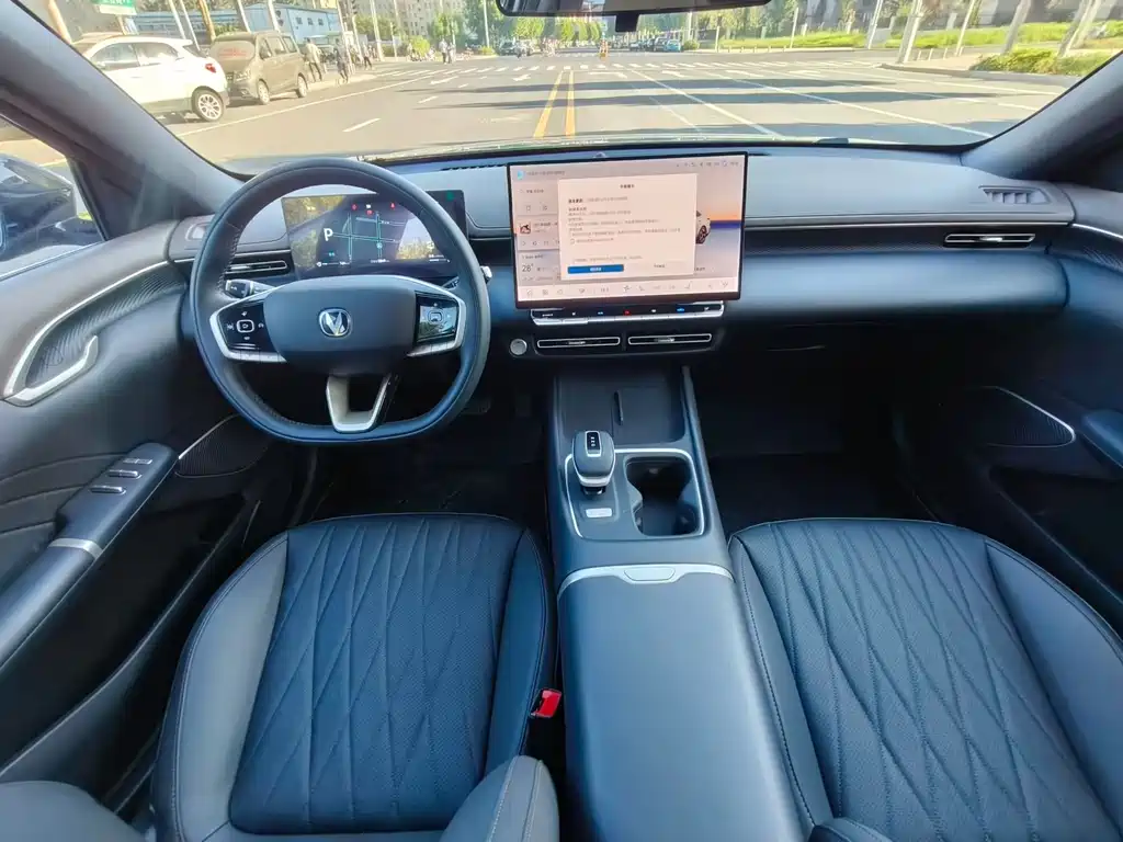 Changan Eado — миниатюра 6