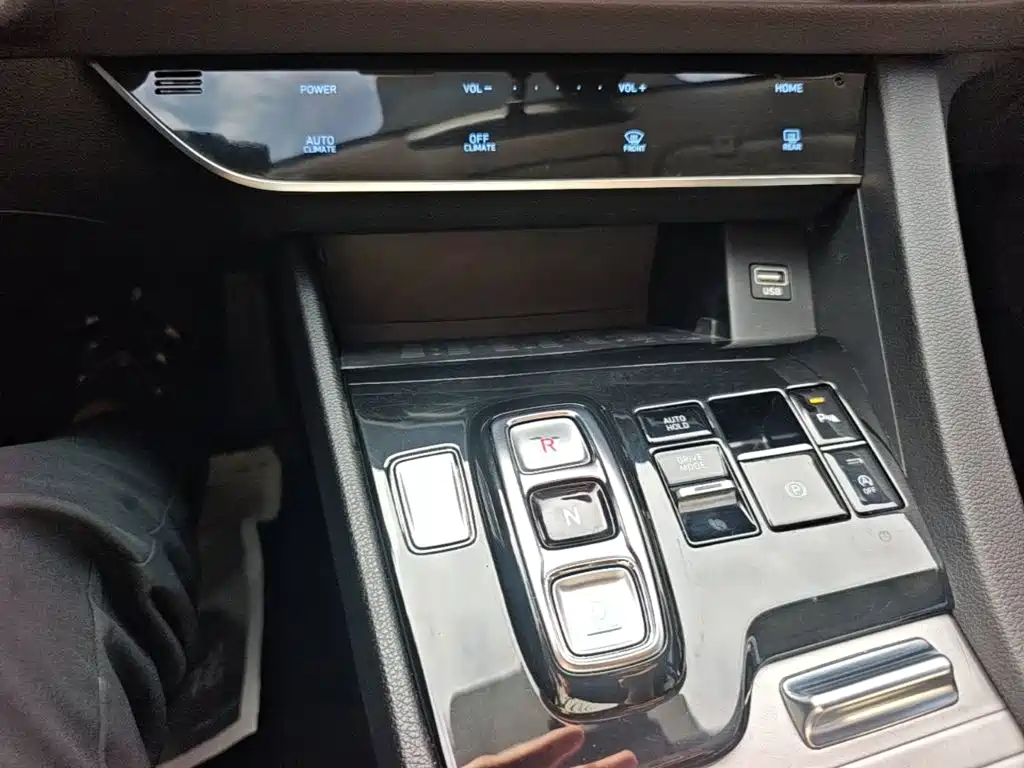 Hyundai Sonata — миниатюра 14