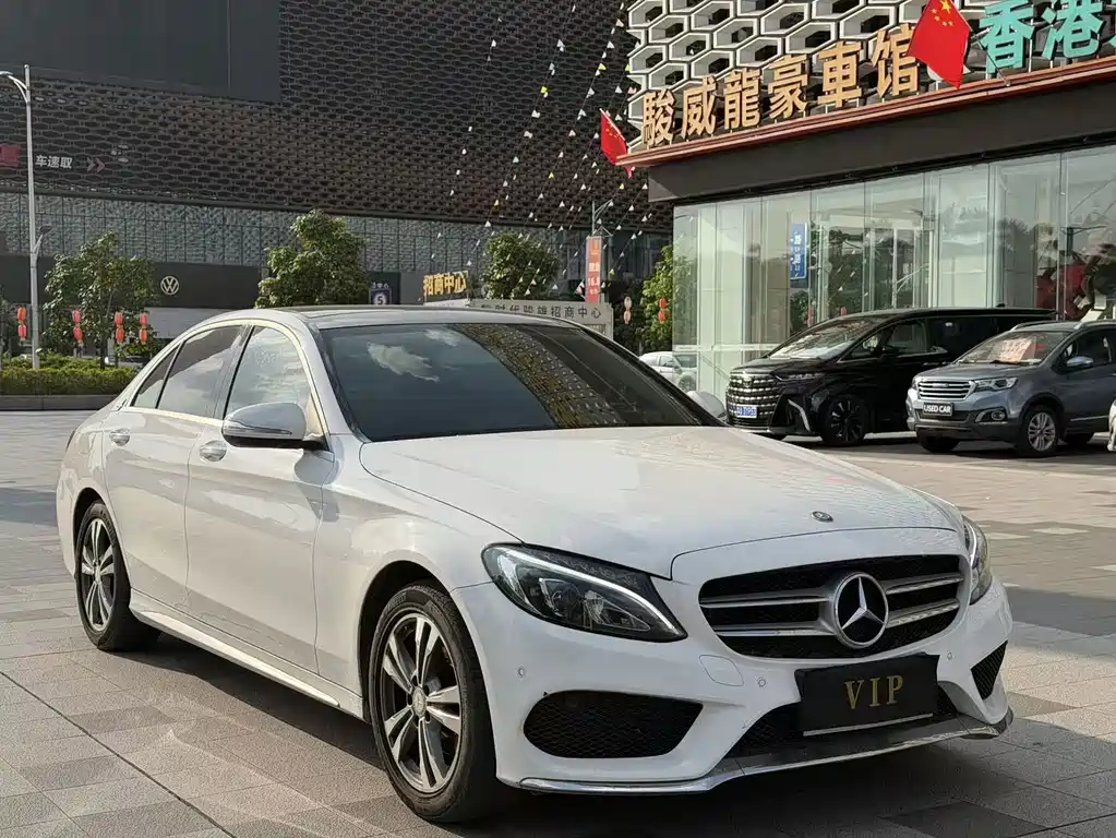 Mercedes-Benz C-Class — миниатюра 3