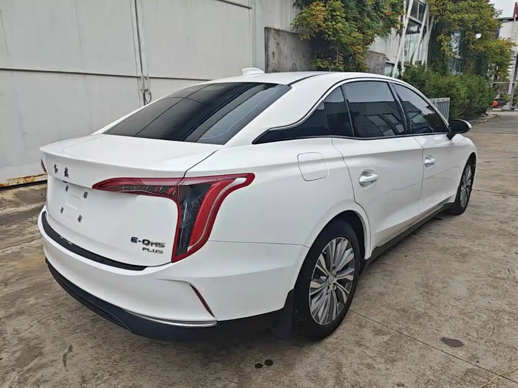 Hongqi Hongqi E-QM5 — миниатюра 7