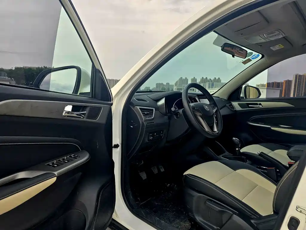 Changan CS35 — миниатюра 7