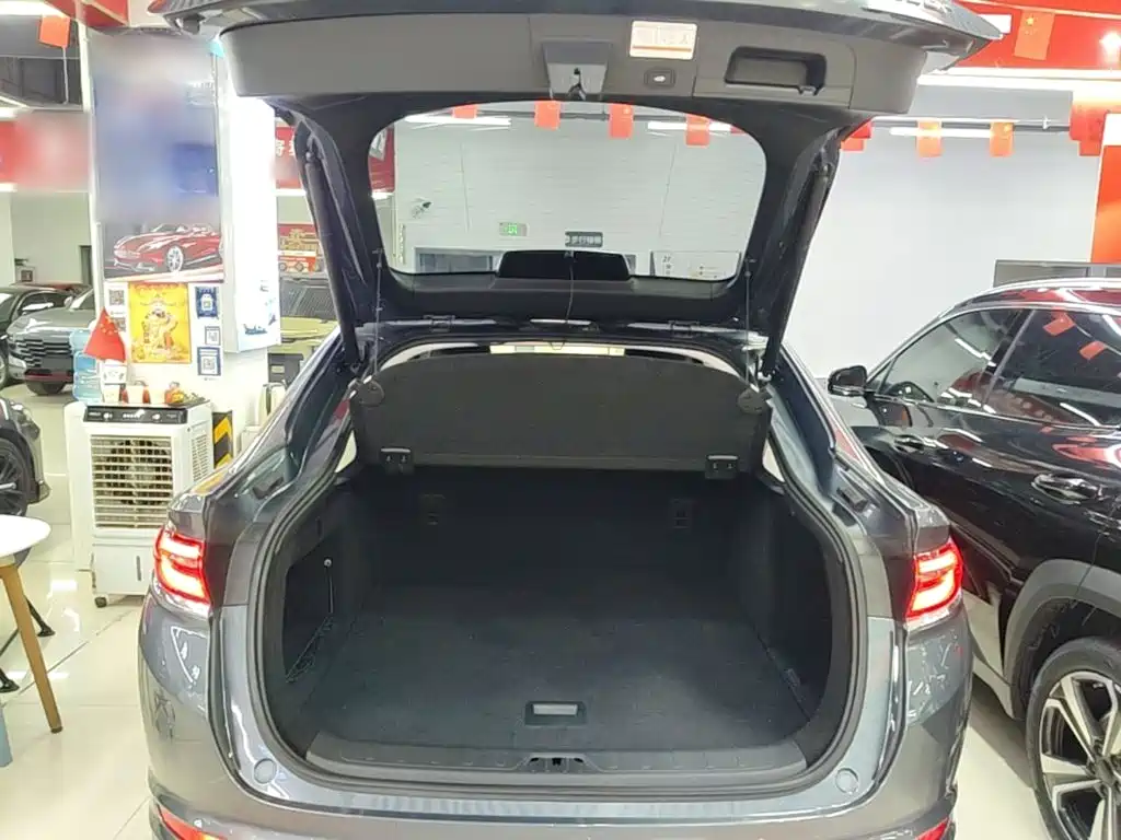 Geely Xingyue — миниатюра 19