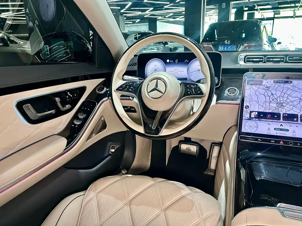 Mercedes-Benz S-Class — миниатюра 24