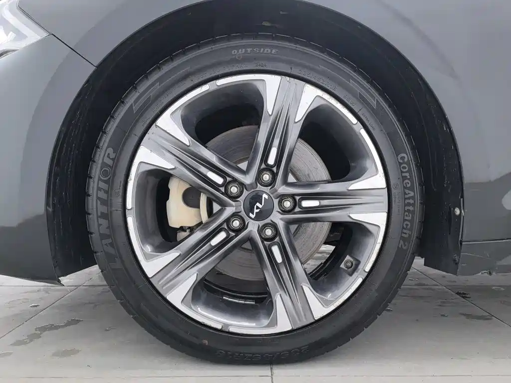 Kia K5 — миниатюра 17
