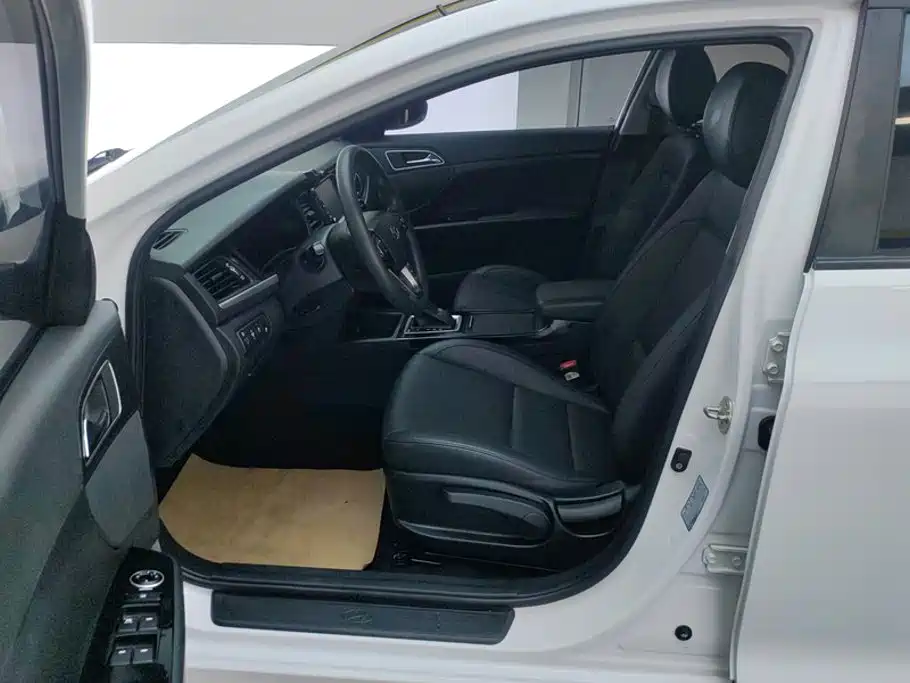 Hyundai Mistra — миниатюра 9
