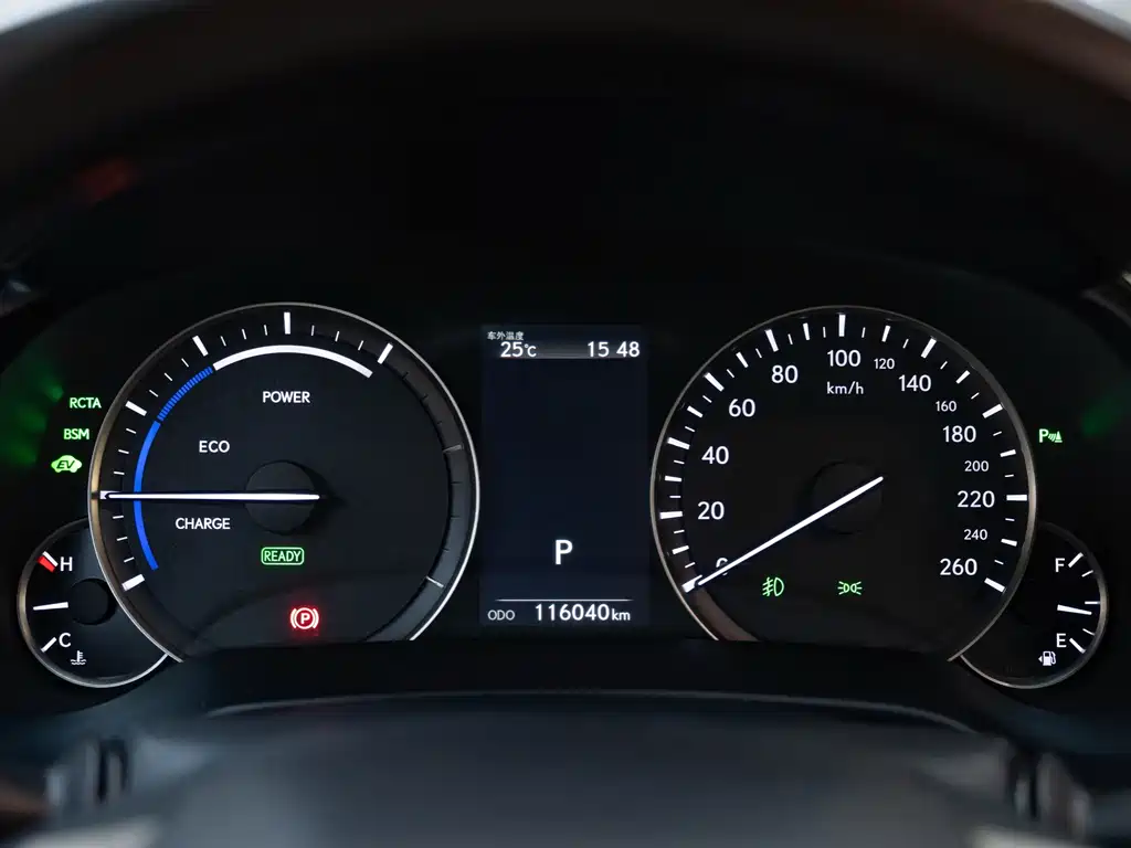 Lexus RX — миниатюра 23