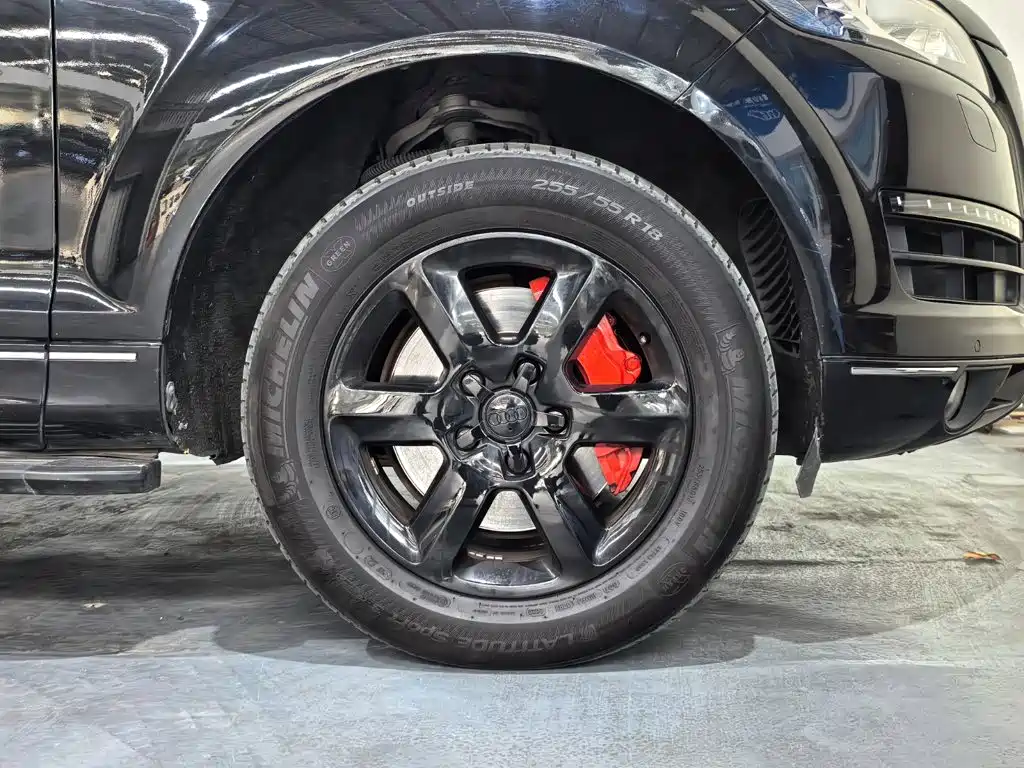 Audi Q7 — миниатюра 22