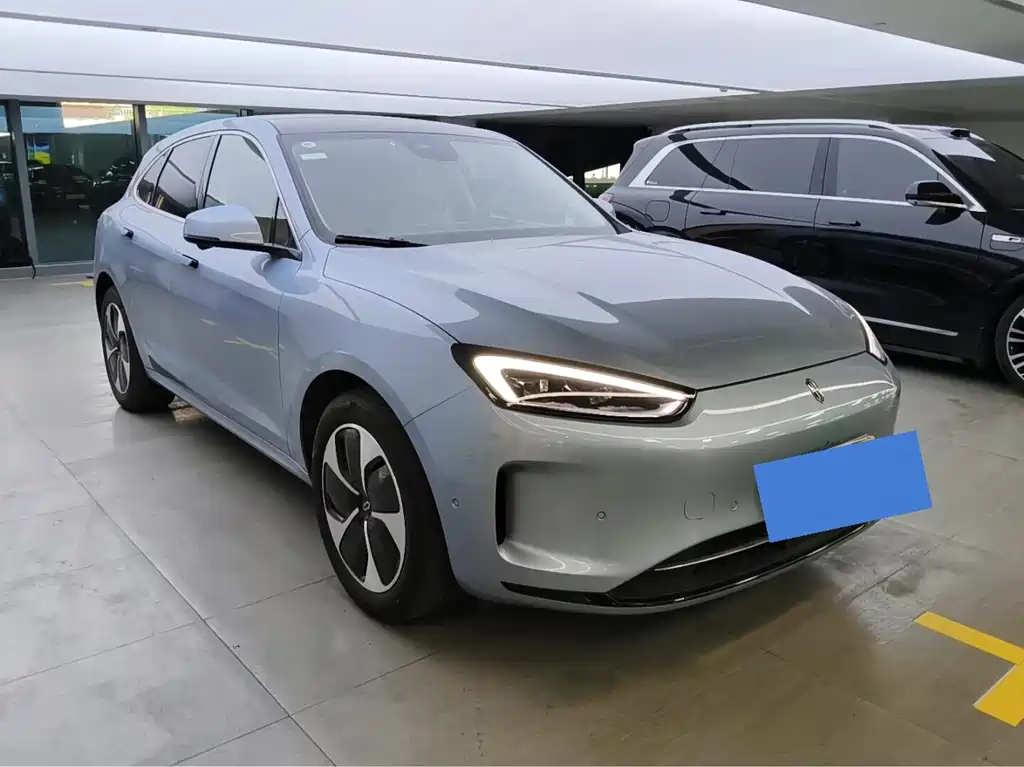 AITO AITO M5 — миниатюра 2