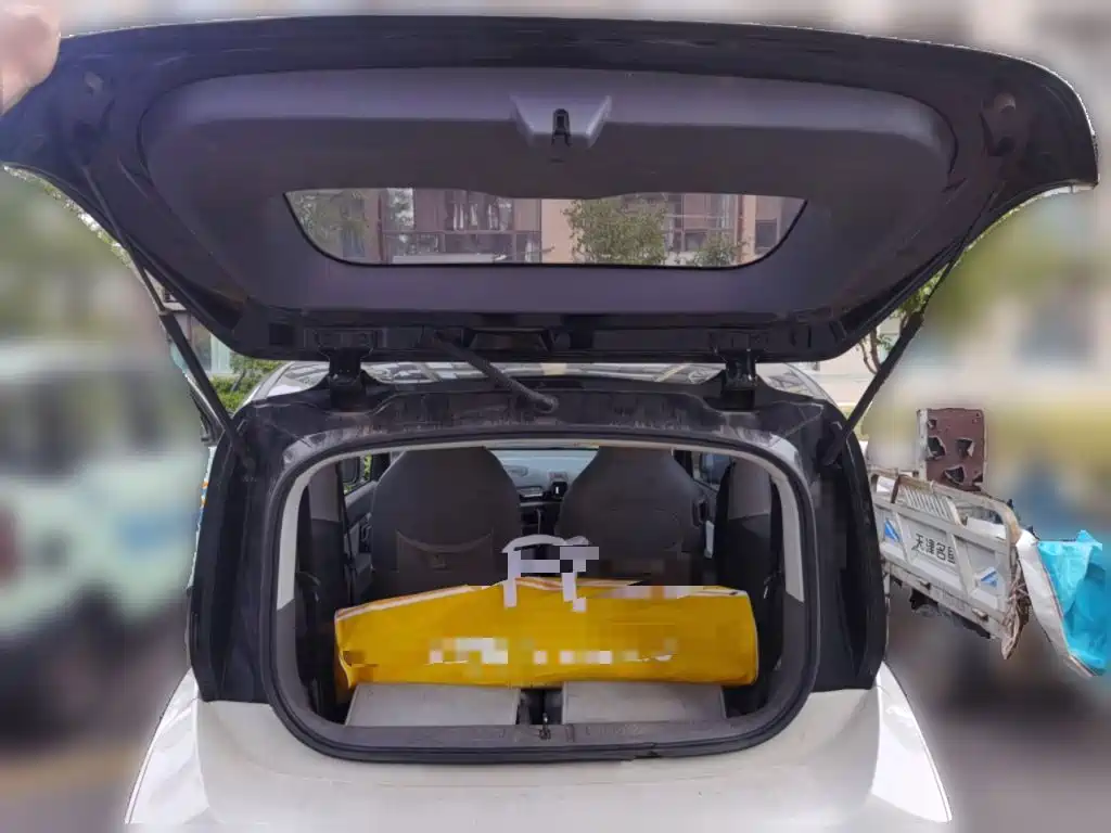 Baojun KiWi EV — миниатюра 15