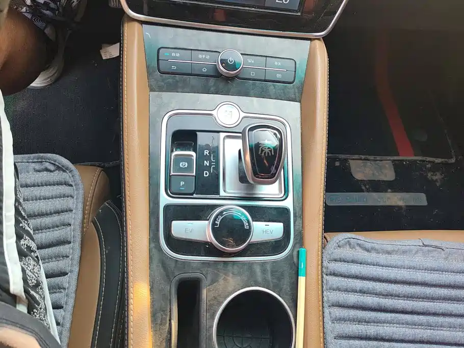 BYD Qin NEV — миниатюра 16